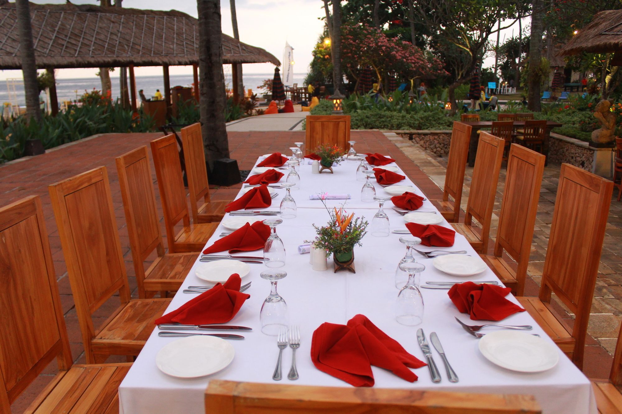 Mangsit Suites By Holiday Resort Lombok エクステリア 写真